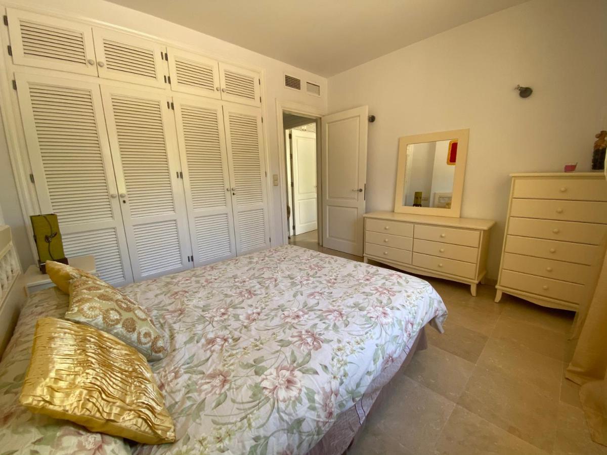 Apartamento con piscina ,playa con vistas panorámicas en la Marina de Sotogrande San Roque (Andalucia) Exterior foto